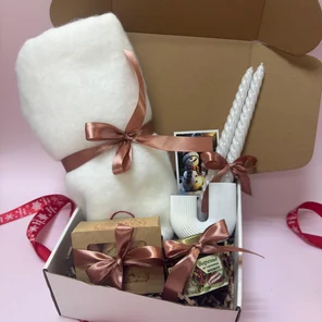 Подарочный набор «Новогодний подарок с палантином 2»